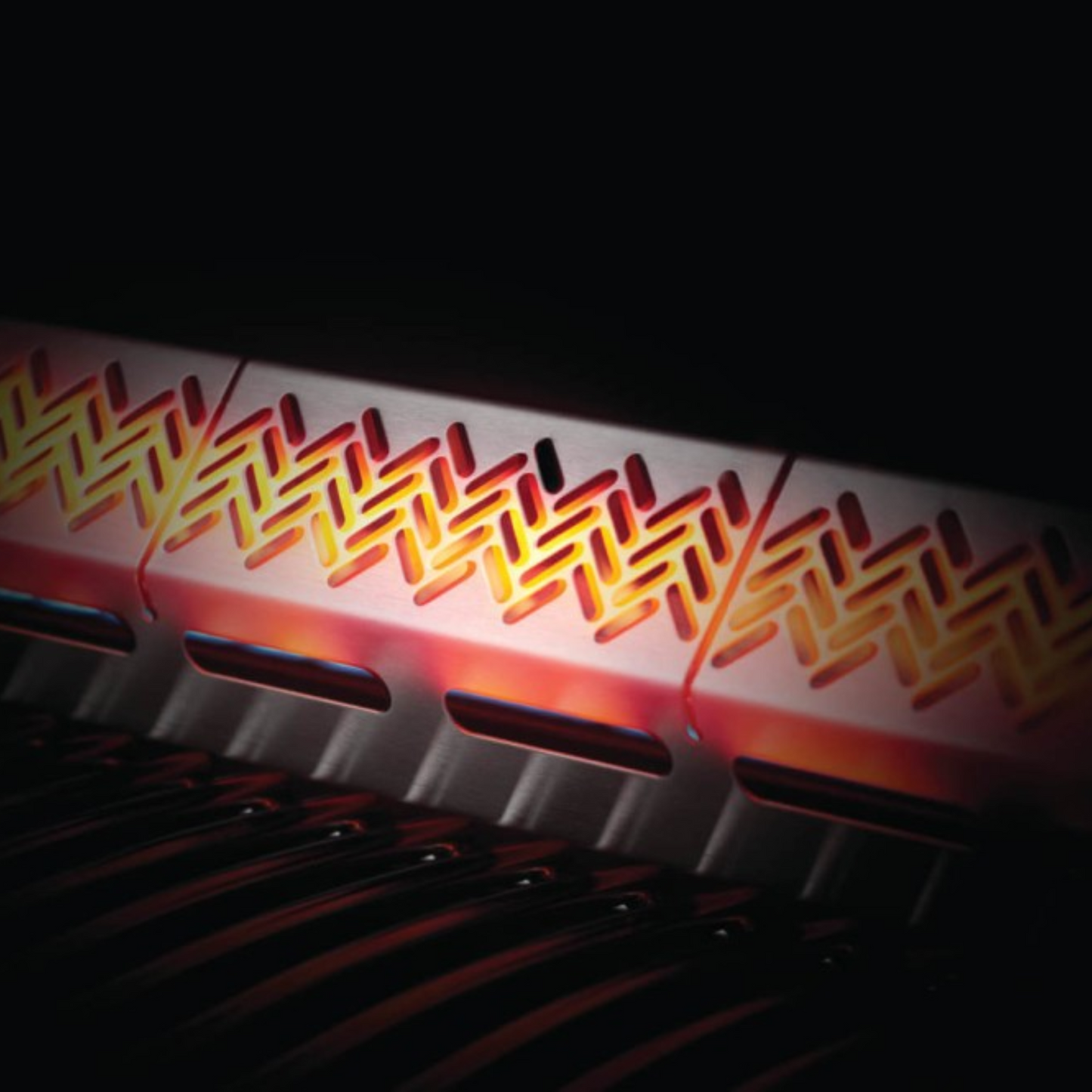 Napoleon Rogue SE 425 Stainless Steel Gas BBQ RSE425RSIBPSS-1 with Infrared Side Burner & Rear Burner | Free Cover & Rotisserie